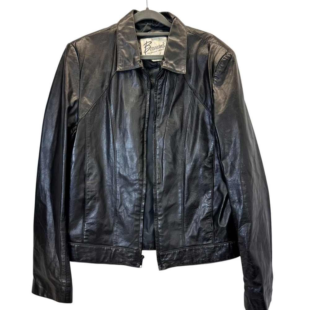 VTG 70’s Bermans Black 100% Leather Motorcycle Jacket Womens 40L